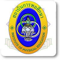 นายปริวัฒน์ วรรณกลาง อธิการบดีสถาบันการพละศึกษา ประธานในพิธีเปิดการแข่งขันปันจักสีลัตกีฬาสถาบันการพลศึกษาแห่งประเทศไทยครั้งที่ 41 ณ โรงเรียนเทศบาล 3  จังหวัดกระบี่